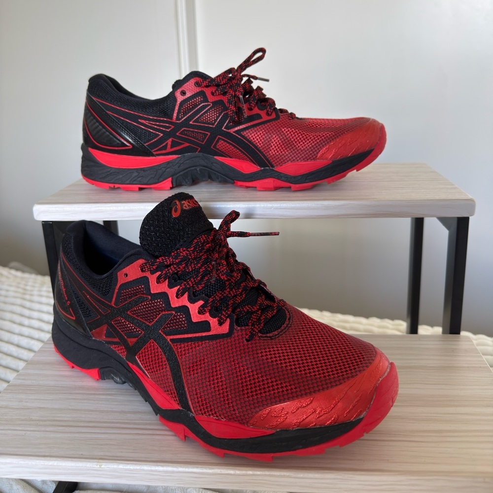 ASICS GEL-Excite 8 Running Sneakers – Black/Red – Men’s Size 9.5